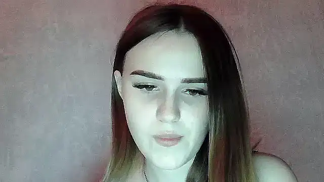 SweetLoraa online show from 12/05/25, 03:41