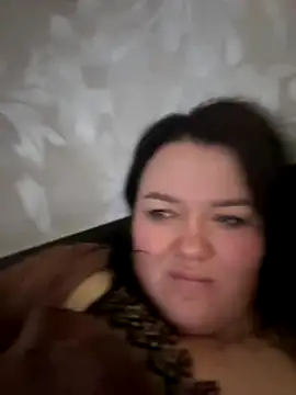 SunnyLeila2101 online show from 11/26/25, 05:25