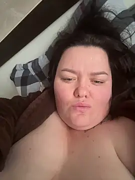 SunnyLeila2101 online show from 12/17/25, 09:59