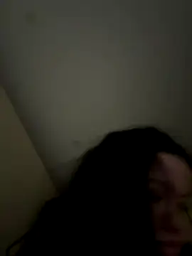 SunnyLeila2101 online show from 12/22/25, 10:23