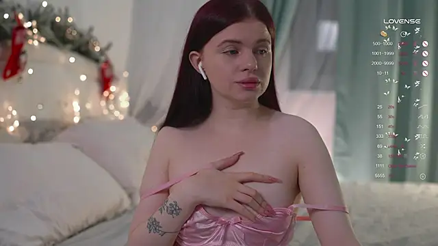 ambershoney online show from 12/17/25, 09:21