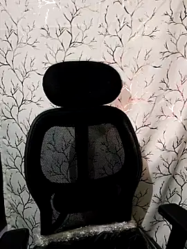 Crystil love-21 online show from 04/09/26, 08:53