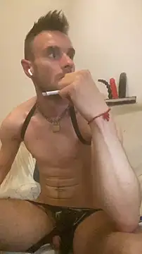 sexbooy27 online show from 04/12/26, 07:19