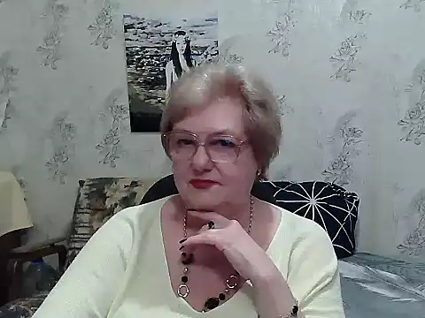 Snapshot of Renata62011 chatting on 04/18/26, 07:07 Renata62011 online show from 04/18/26, 07:07