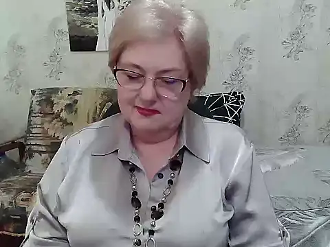Snapshot of Renata62011 chatting on 05/18/26, 12:55 Renata62011 online show from 05/18/26, 12:55