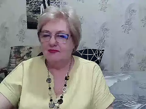 Snapshot of Renata62011 chatting on 05/24/26, 05:51 Renata62011 online show from 05/24/26, 05:51