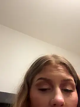 shokatt666 online show from 12/15/25, 09:19