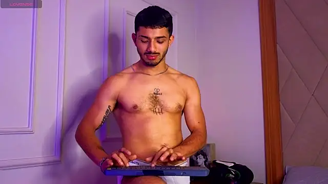 ArturoCardona  online show from 01/16/26, 02:15