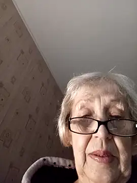 Anatolia5961 online show from 10/28/25, 04:16