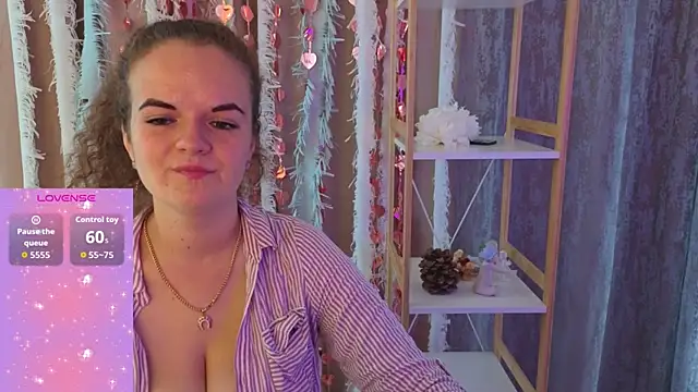 Luisa Rosee online show from 09/25/25, 10:41