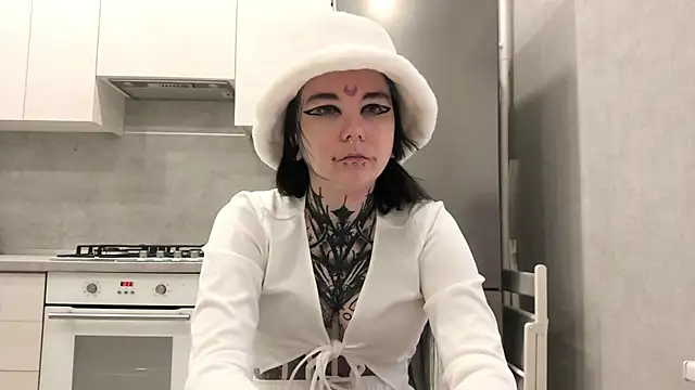 HighelikeGirl online show from 01/09/26, 07:11