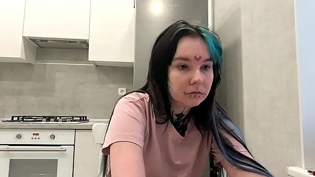 HighelikeGirl online show from 01/12/26, 07:02