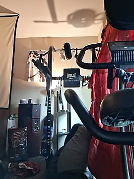 KeYBuMp323 online show from 10/07/25, 03:09