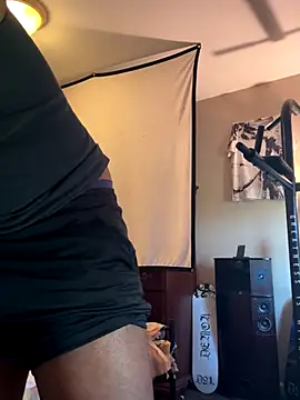 KeYBuMp323 online show from 10/10/25, 02:05