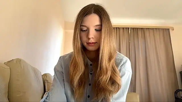 FruityXo online show from 11/02/25, 11:45