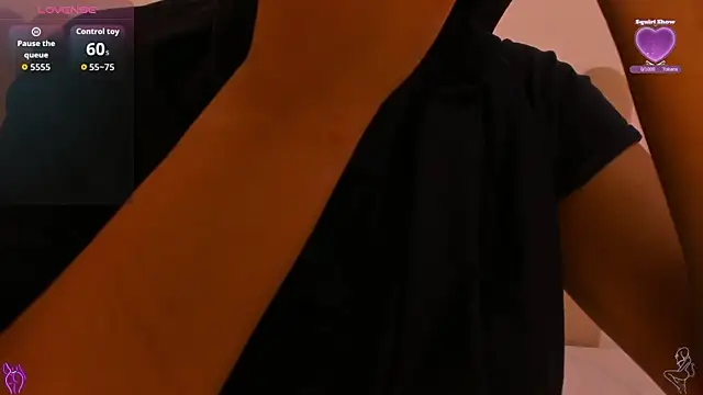 Jasmin hamdan online show from 11/26/25, 06:42