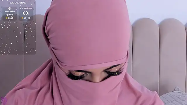 Jasmin hamdan online show from 12/17/25, 07:09