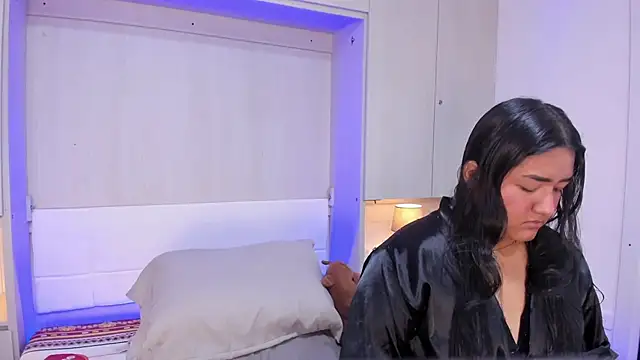 LilyWhitney online show from 11/20/25, 04:34