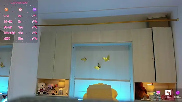 LilyWhitney online show from 05/01/26, 04:06
