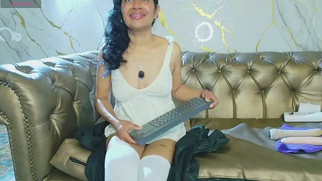 Vanessa 7  online show from 01/10/26, 05:04