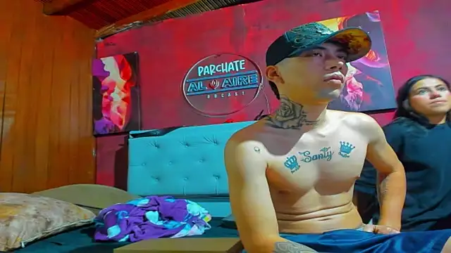 Snapshot of dereck_and_julie chatting on 10/01/25, 11:00 dereck and julie online show from 10/01/25, 11:00