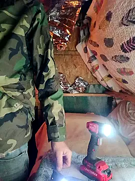 Snapshot of Canuseemeray chatting on 02/22/26, 08:02 Canuseemeray online show from 02/22/26, 08:02