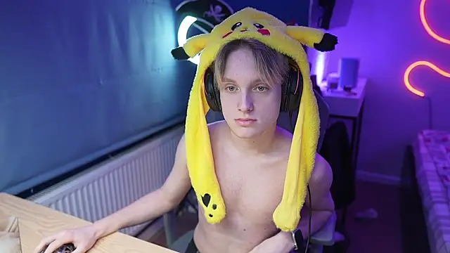 Snapshot of Serxyi chatting on 01/12/26, 04:01 Serxyi online show from 01/12/26, 04:01