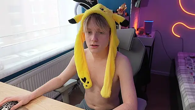 Snapshot of Serxyi chatting on 01/14/26, 09:37 Serxyi online show from 01/14/26, 09:37