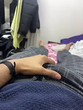 bigbulllaksh online show from 11/03/25, 09:27