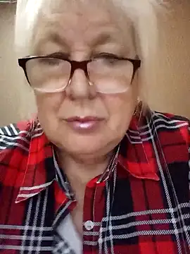 Alexia64231 online show from 11/02/25, 04:04