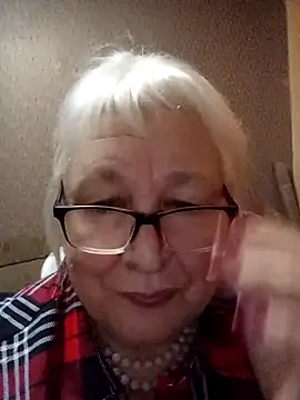 Alexia64231 online show from 11/09/25, 04:55