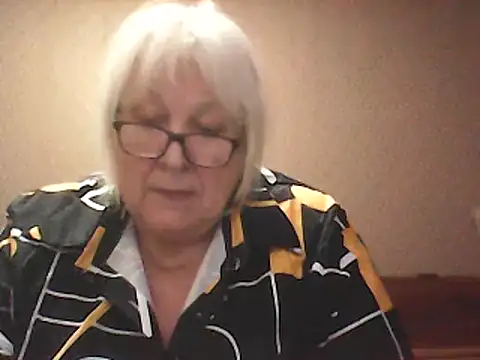 Snapshot of Alexia64231 chatting on 01/05/26, 05:27 Alexia64231 online show from 01/05/26, 05:27