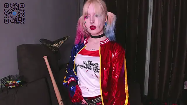 Snapshot of godlikegirlyy chatting on 10/30/25, 03:46 godlikegirlyy online show from 10/30/25, 03:46