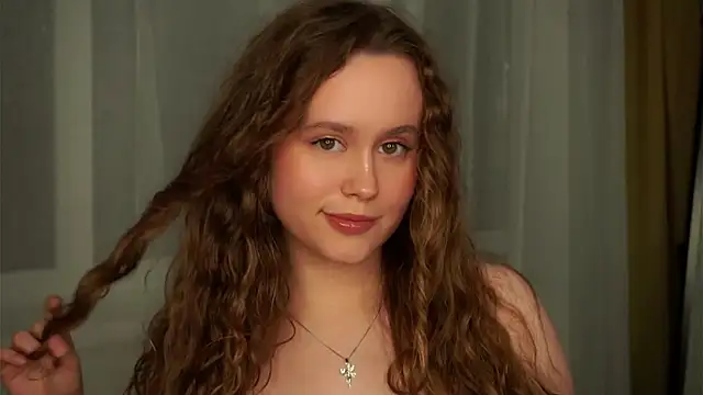 SusannaScholler online show from 09/27/25, 06:13