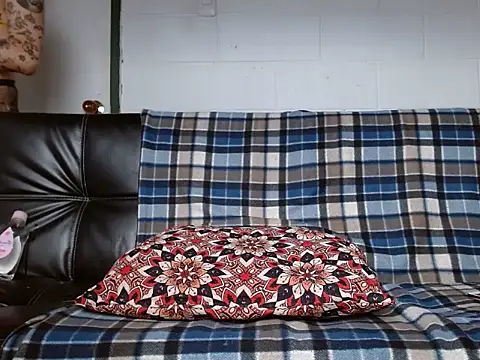 Snapshot of oxxy_jean chatting on 09/21/25, 08:43 oxxy jean online show from 09/21/25, 08:43