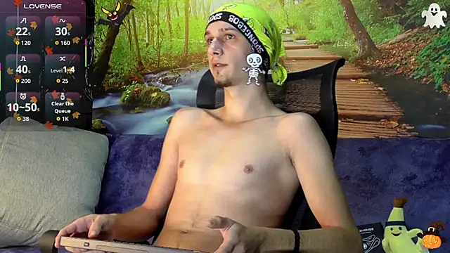 Snapshot of AxelMassimo chatting on 10/31/25, 03:51 AxelMassimo online show from 10/31/25, 03:51