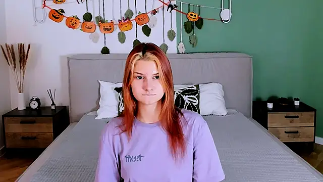 Snapshot of NightOpal chatting on 11/01/25, 04:20 NightOpal online show from 11/01/25, 04:20