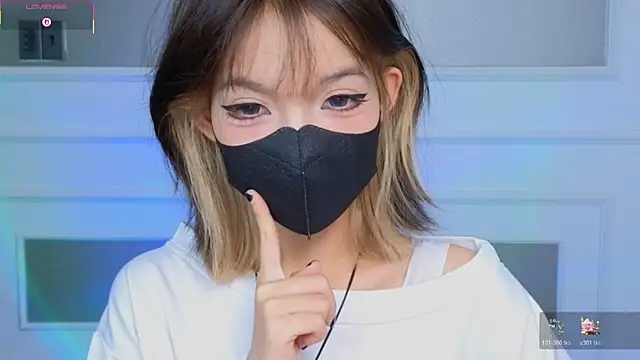      Panda      online show from 04/04/26, 04:48