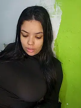 Snapshot of biancaalvess chatting on 07/16/26, 10:21 biancaalvess online show from 07/16/26, 10:21