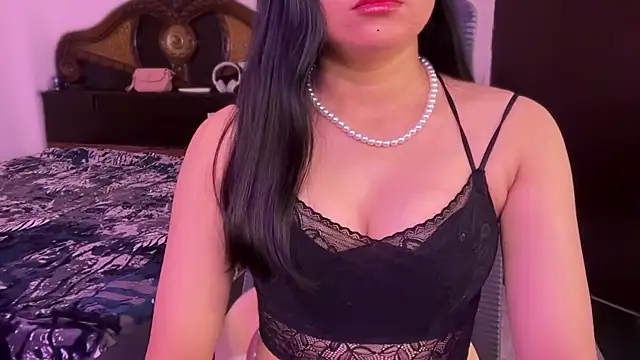 Snapshot of Ms_Seductive07 chatting on 10/15/25, 04:18 Ms Seductive07 online show from 10/15/25, 04:18