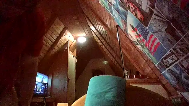 chubbyDavid1998 online show from 03/19/26, 06:23