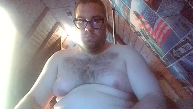 Snapshot of chubbyDavid1998 chatting on 06/09/26, 11:11 chubbyDavid1998 online show from 06/09/26, 11:11