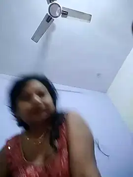 Snapshot of Cute-Janvi20 chatting on 10/30/25, 09:44 Cute-Janvi20 online show from 10/30/25, 09:44