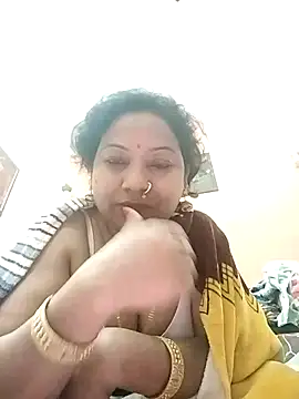 Snapshot of Cute-Janvi20 chatting on 11/07/25, 06:19 Cute-Janvi20 online show from 11/07/25, 06:19