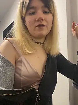 Cherry   Blossom online show from 03/04/26, 01:06