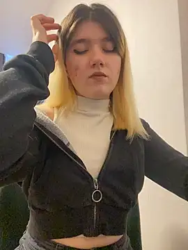 Cherry   Blossom online show from 04/16/26, 06:58