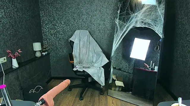 Anjela Botton online show from 04/21/26, 06:01