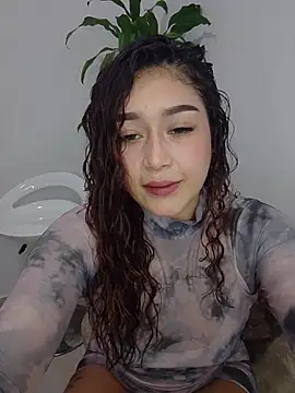 Snapshot of LilithAmber11 chatting on 11/14/25, 11:35 LilithAmber11 online show from 11/14/25, 11:35