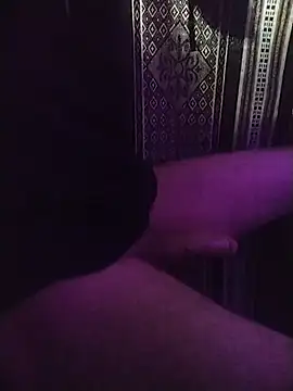 Snapshot of the---fucker chatting on 11/04/25, 08:24 the---fucker online show from 11/04/25, 08:24