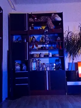 Snapshot of _Little_Sweatie_ chatting on 11/02/25, 05:15 Little Sweatie online show from 11/02/25, 05:15